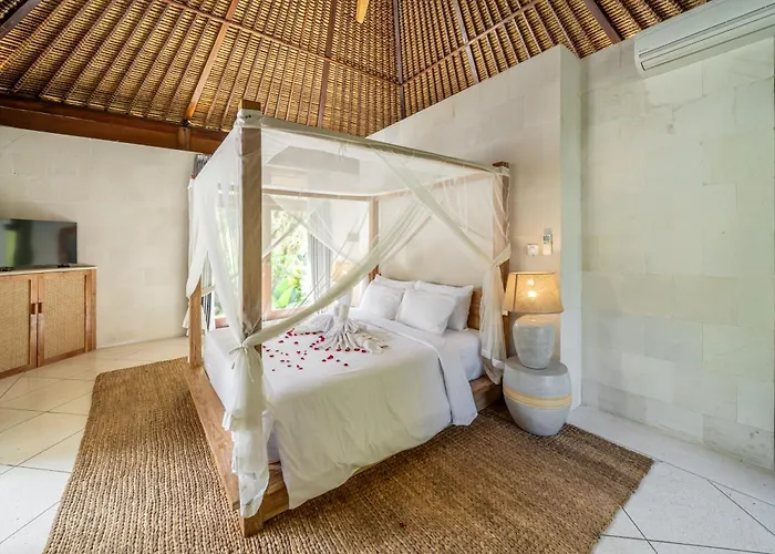 ゲストハウス Villajewel Bali 4*