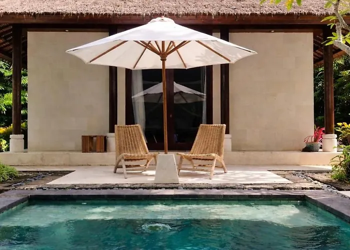 ゲストハウス Villajewel Bali 4*